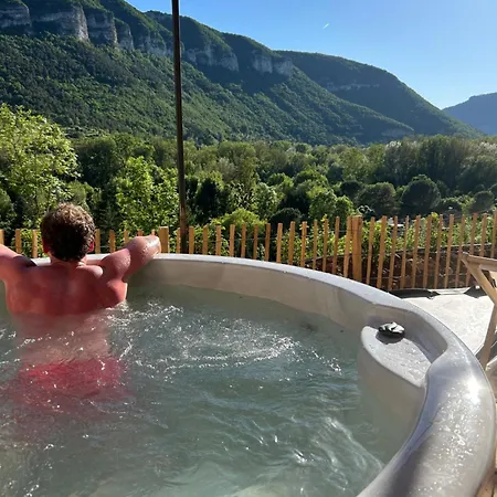 Holiday home Lechappee Des Causses Mostuejouls